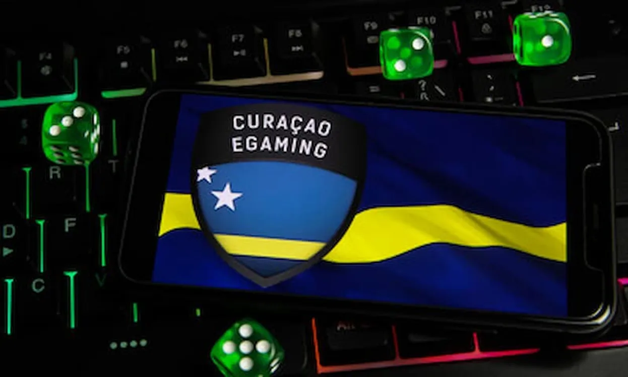 オンラインカジノライセンス　キュラソーライセンス