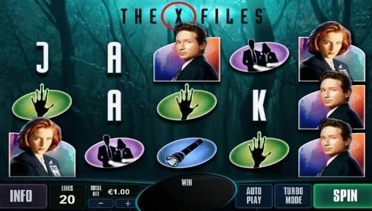 The base game layout of The X-Files by Playtech